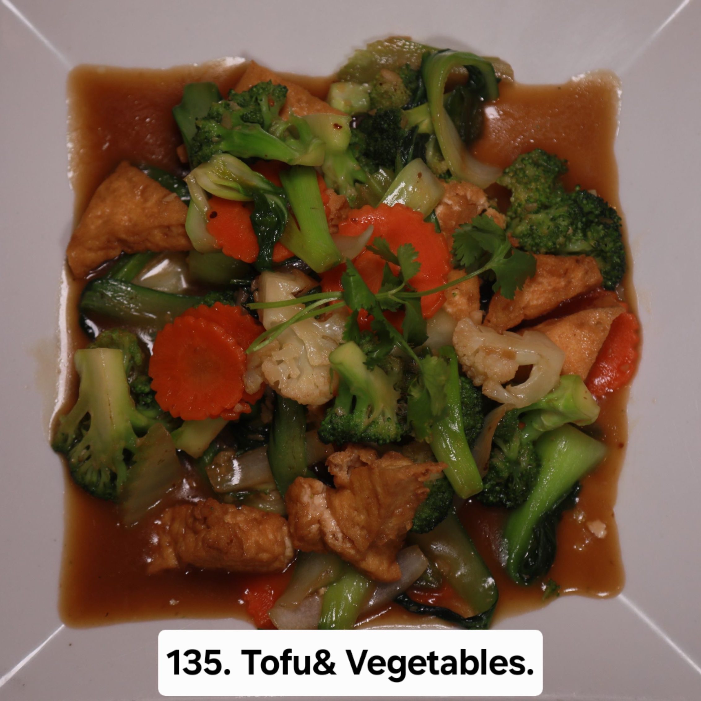 135. Tofu & Vegetables / Tàu Hủ Xào Thập Cẩm.
