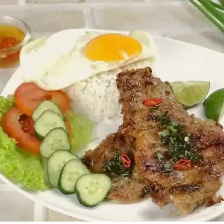72. Grilled Pork Chop with Steamed Rice / Cơm Sườn Nướng.