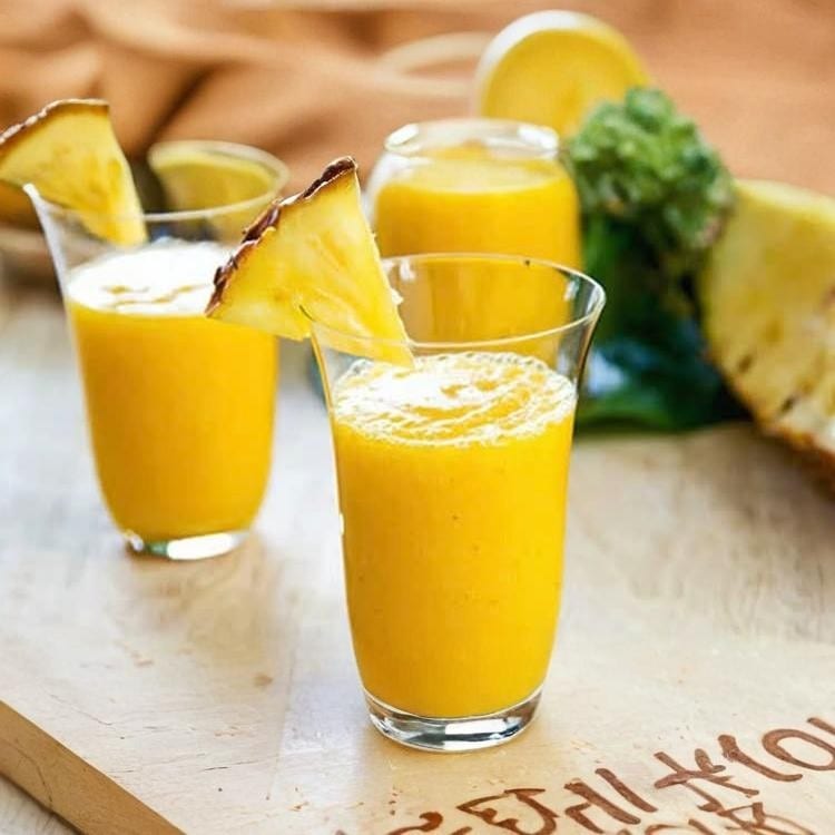 Pineapple Shake / Sinh Tố Thơm.