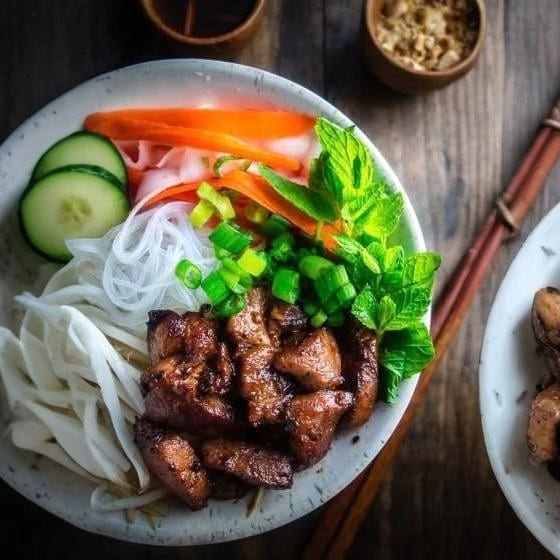 48. Vermicelli with Grilled Marinated Pork / Bún Thịt Nướng.