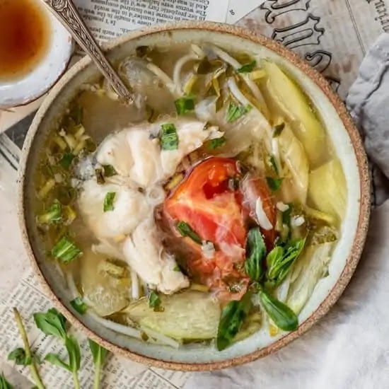 92. Chicken Sweet & Sour Soup / Gà.